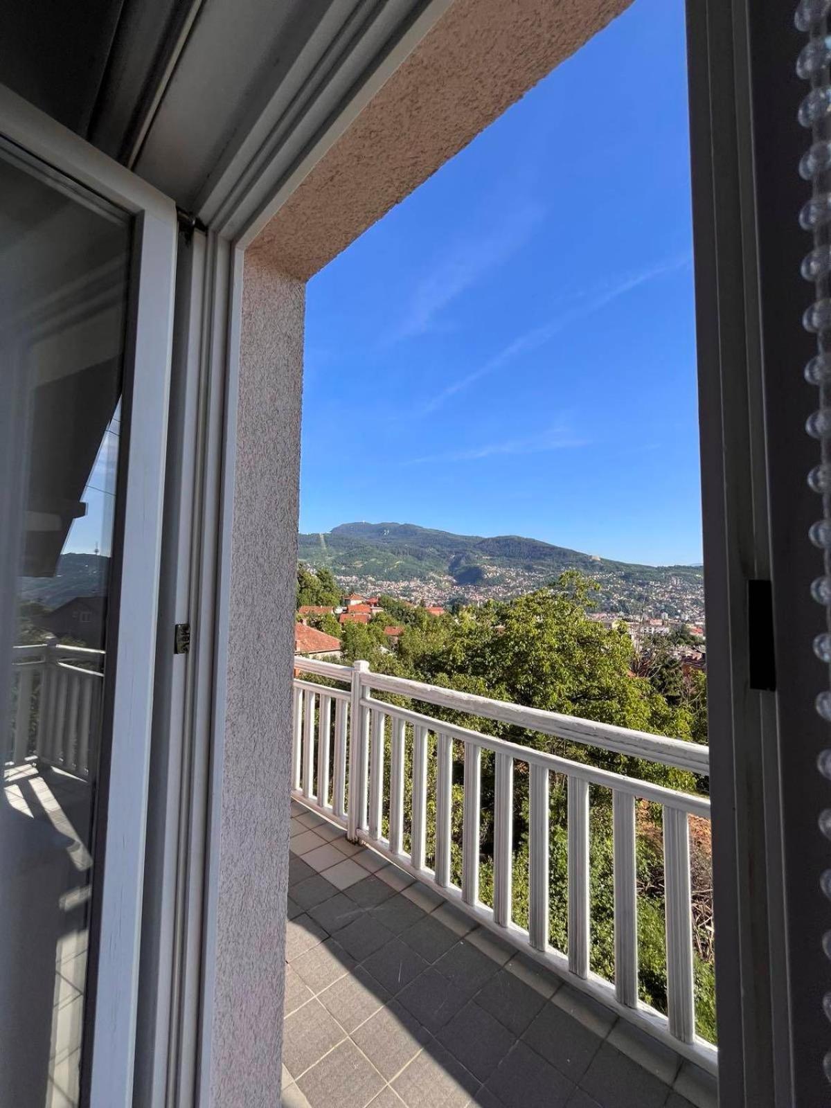 Sunny side Sarajevo Villa Buitenkant foto